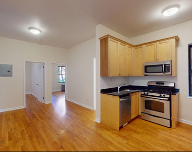 212 Grand Street - Photo Thumbnail 3