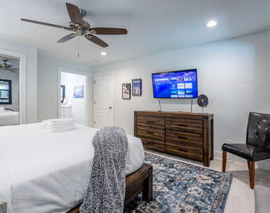 2617 Caladium Drive Ne - Photo Thumbnail 21