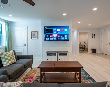 2617 Caladium Drive Ne - Photo Thumbnail 6