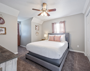 23 Magnolia Court Ne - Photo Thumbnail 21