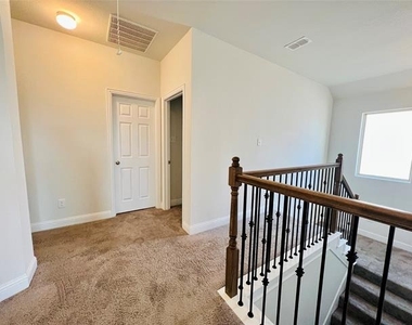 5644 Salt Springs Drive - Photo Thumbnail 20