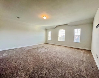 5644 Salt Springs Drive - Photo Thumbnail 22