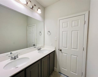 5644 Salt Springs Drive - Photo Thumbnail 28