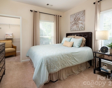 117 Abberly Green Boulevard - Photo Thumbnail 17