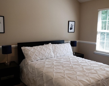 10643 Greyhound Drive - Photo Thumbnail 19