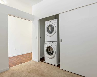 16175 Cleveland Street - Photo Thumbnail 18