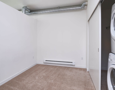 16175 Cleveland Street - Photo Thumbnail 36