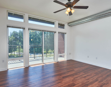 16175 Cleveland Street - Photo Thumbnail 7