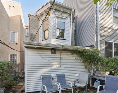 1722 N Willington Street - Photo Thumbnail 2