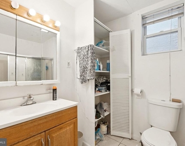 1722 N Willington Street - Photo Thumbnail 9