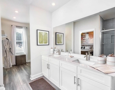 1103 Alfonso Lane - Photo Thumbnail 13