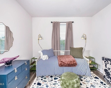 1103 Alfonso Lane - Photo Thumbnail 11