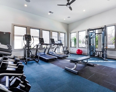 1103 Alfonso Lane - Photo Thumbnail 13