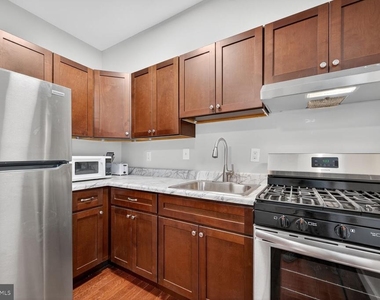1440 W Street Nw - Photo Thumbnail 7