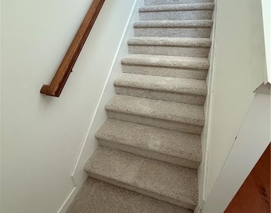 1392 Weatherbrook Circle - Photo Thumbnail 4