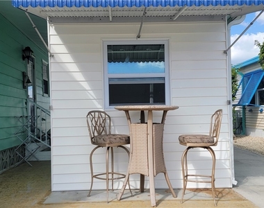 4701 Kahlua Lane - Photo Thumbnail 7