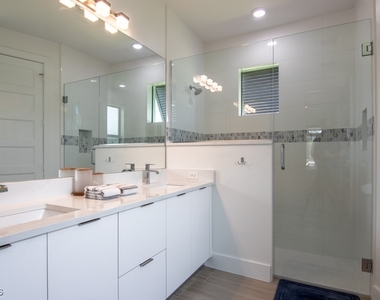 3507 Sw 2nd Avenue - Photo Thumbnail 17