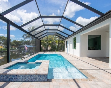 3507 Sw 2nd Avenue - Photo Thumbnail 2