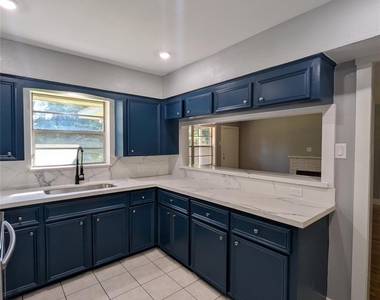 12633 Arp Street - Photo Thumbnail 1