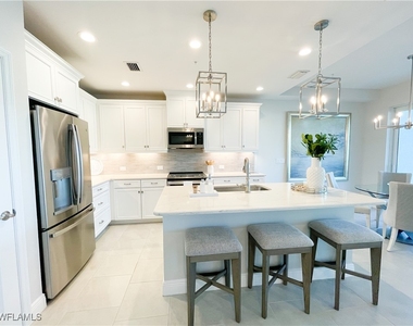 2555 Seychelles Drive - Photo Thumbnail 1