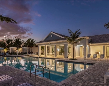 2555 Seychelles Drive - Photo Thumbnail 16