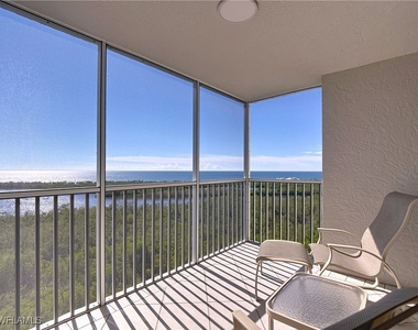 6849 Grenadier Boulevard - Photo Thumbnail 44