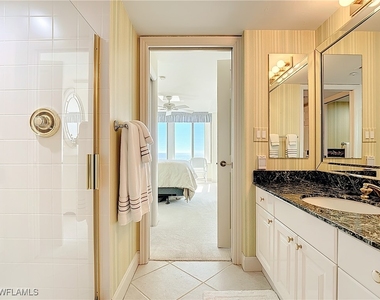 6849 Grenadier Boulevard - Photo Thumbnail 27