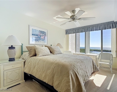 6849 Grenadier Boulevard - Photo Thumbnail 21