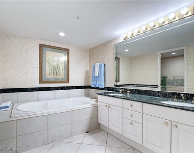 6849 Grenadier Boulevard - Photo Thumbnail 38