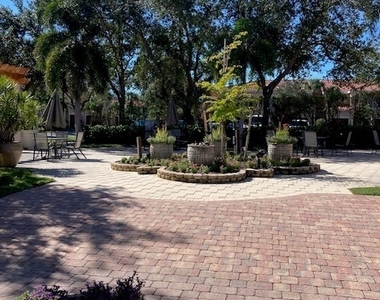 20321 Estero Gardens Circle - Photo Thumbnail 19