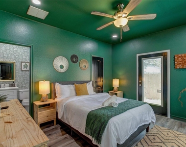 9816 Masterson Street - Photo Thumbnail 12