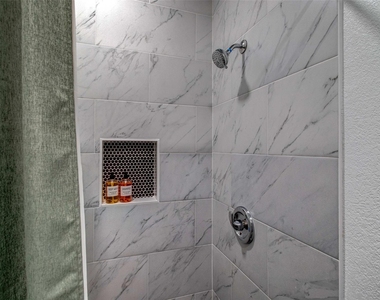 9816 Masterson Street - Photo Thumbnail 13