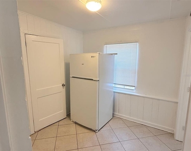 4618 20th Avenue S - Photo Thumbnail 6