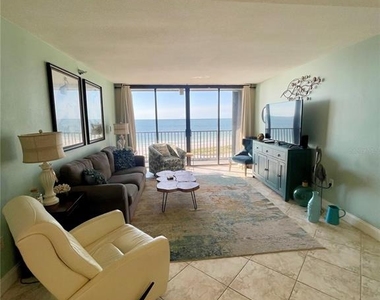 1290 Gulf Boulevard - Photo Thumbnail 5