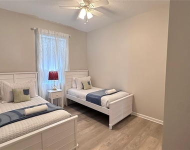 4504 Monado Drive - Photo Thumbnail 18