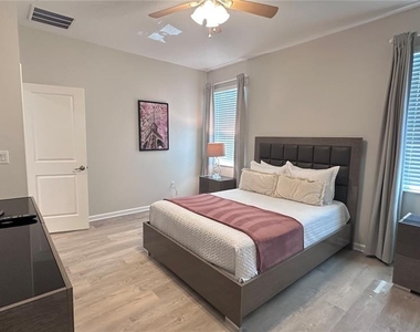 4504 Monado Drive - Photo Thumbnail 29