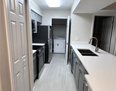 3016 Parkway Boulevard - Photo Thumbnail 8