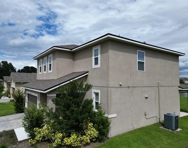 2850 Wadeview Loop - Photo Thumbnail 2