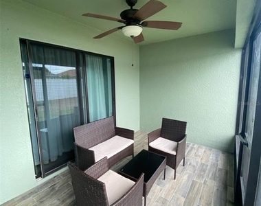 660 Swallowtail Drive - Photo Thumbnail 17