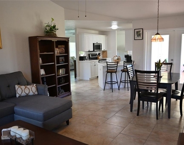 5378 Dunsmuir Road - Photo Thumbnail 29