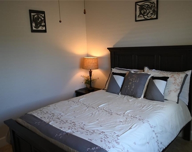 5378 Dunsmuir Road - Photo Thumbnail 45