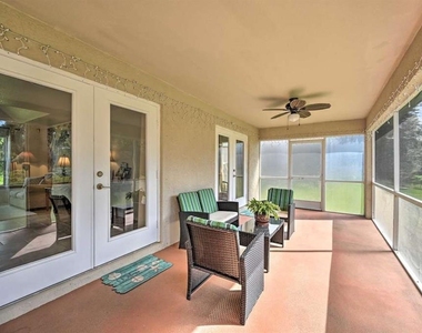 5378 Dunsmuir Road - Photo Thumbnail 52