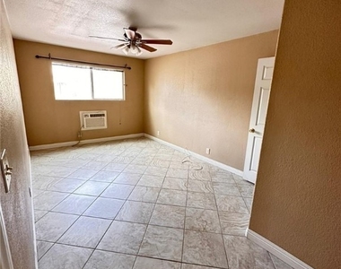 5346 Swenson Street - Photo Thumbnail 2