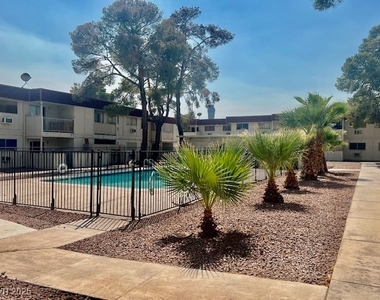 5346 Swenson Street - Photo Thumbnail 9