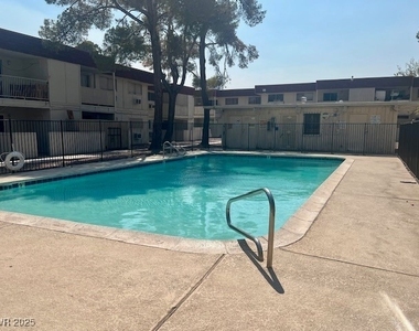 5346 Swenson Street - Photo Thumbnail 11