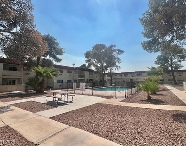 5346 Swenson Street - Photo Thumbnail 20