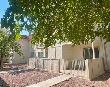 5346 Swenson Street - Photo Thumbnail 13