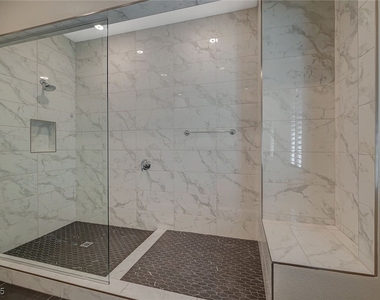 9129 Las Manaitas Avenue - Photo Thumbnail 14