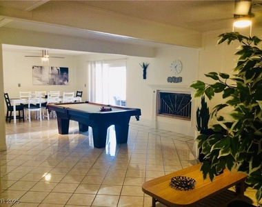 5108 Wilbur Street - Photo Thumbnail 6