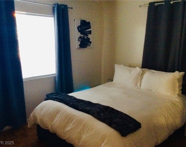 5108 Wilbur Street - Photo Thumbnail 25